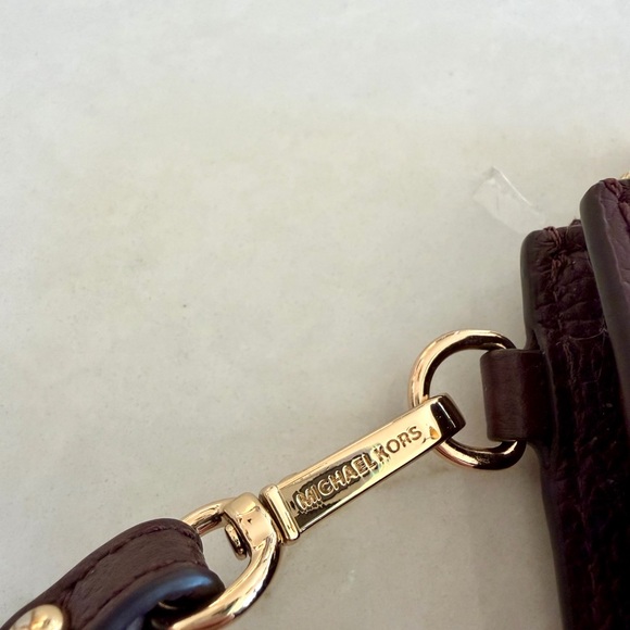 NWOT - Michael Kors Adele Double Zip Pebble Leather Wristlet - Picture 7 of 7